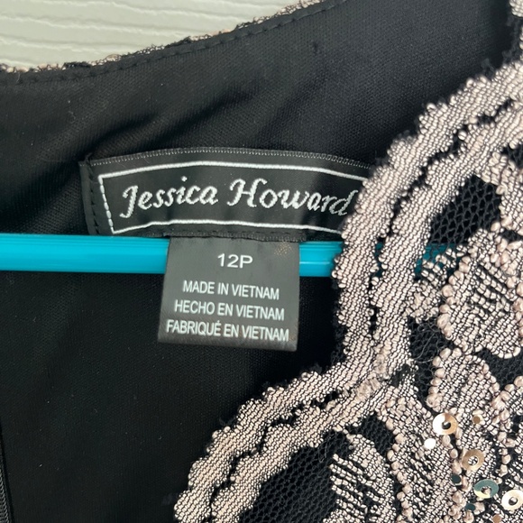 Jessica Howard Glitter Lace Sheath Dress, 12P, (NWT) - Picture 4 of 7